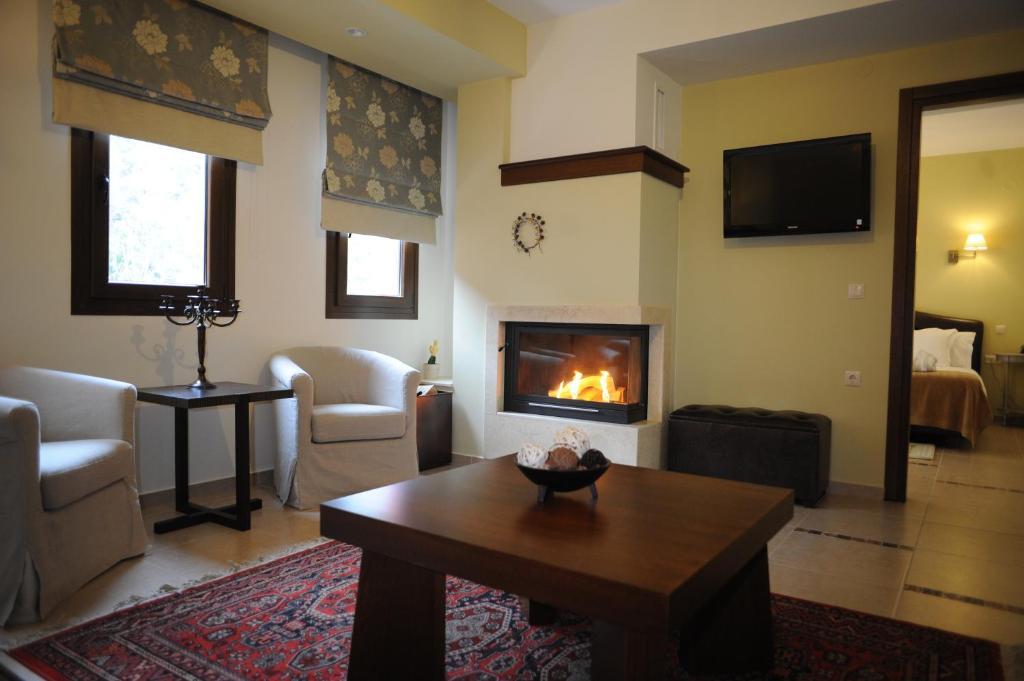 Agapi Luxury Hotel Káto Loutrákion Rom bilde