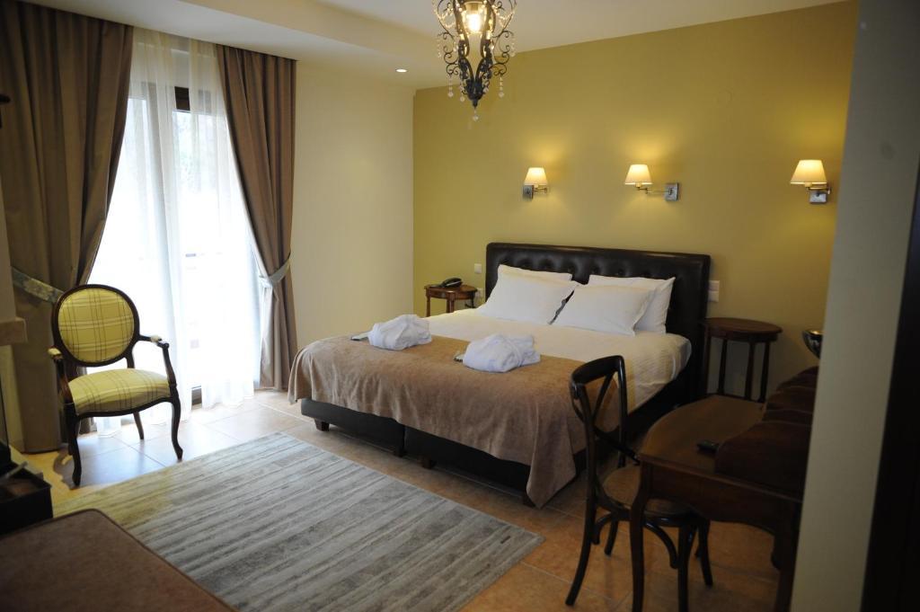 Agapi Luxury Hotel Káto Loutrákion Rom bilde