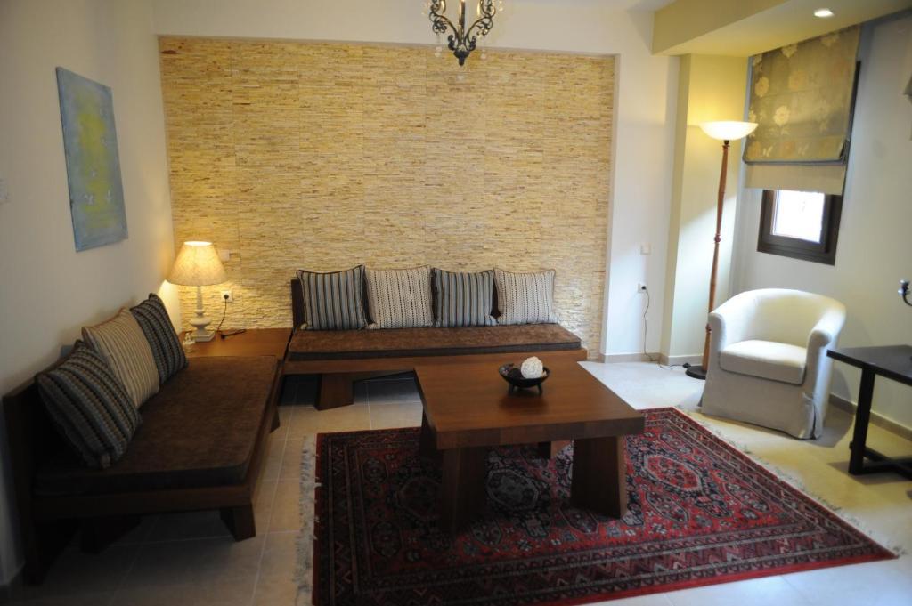 Agapi Luxury Hotel Káto Loutrákion Rom bilde